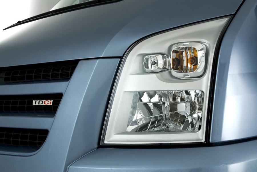  Ford Transit 2006 года  (фото 88 из 153)